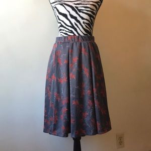 Lularoe Madison blue and red skirt size XS